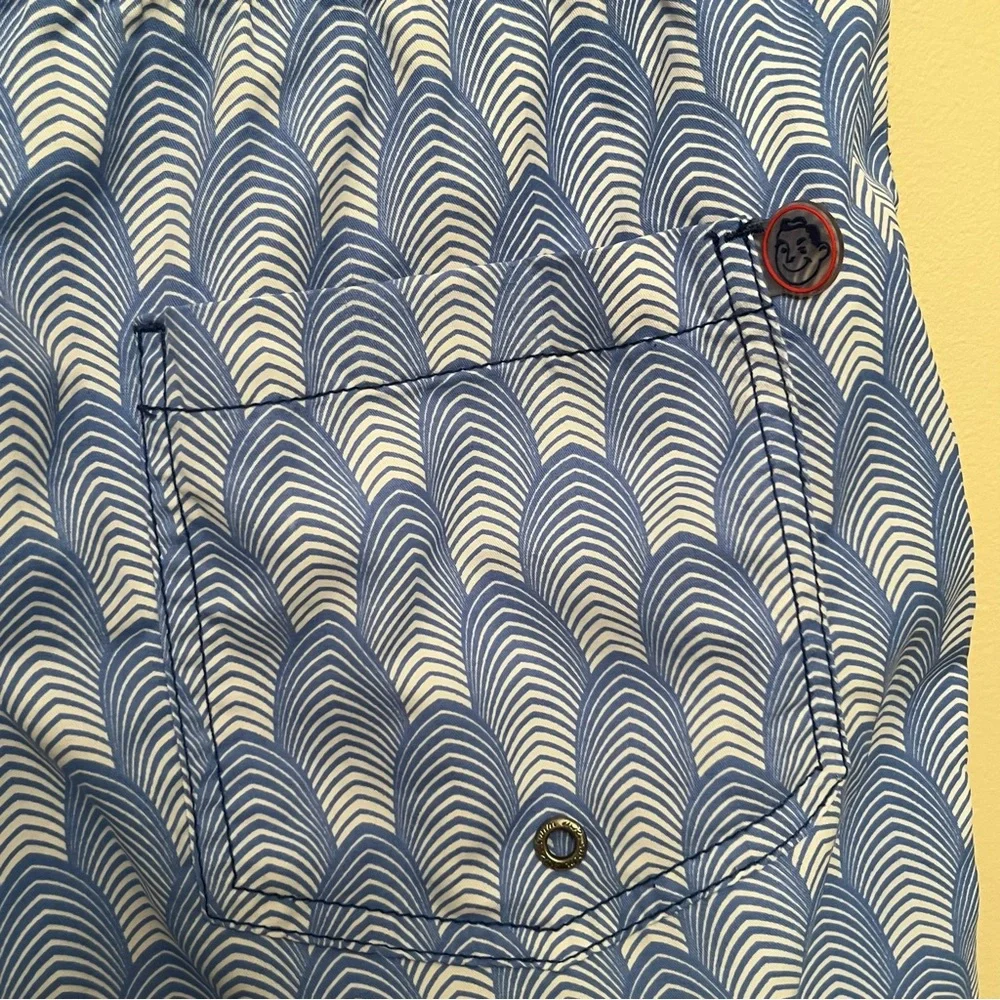 Mr. Swim Men’s Swim Trunks Blue and White Size Medium Summer Beach Vacation